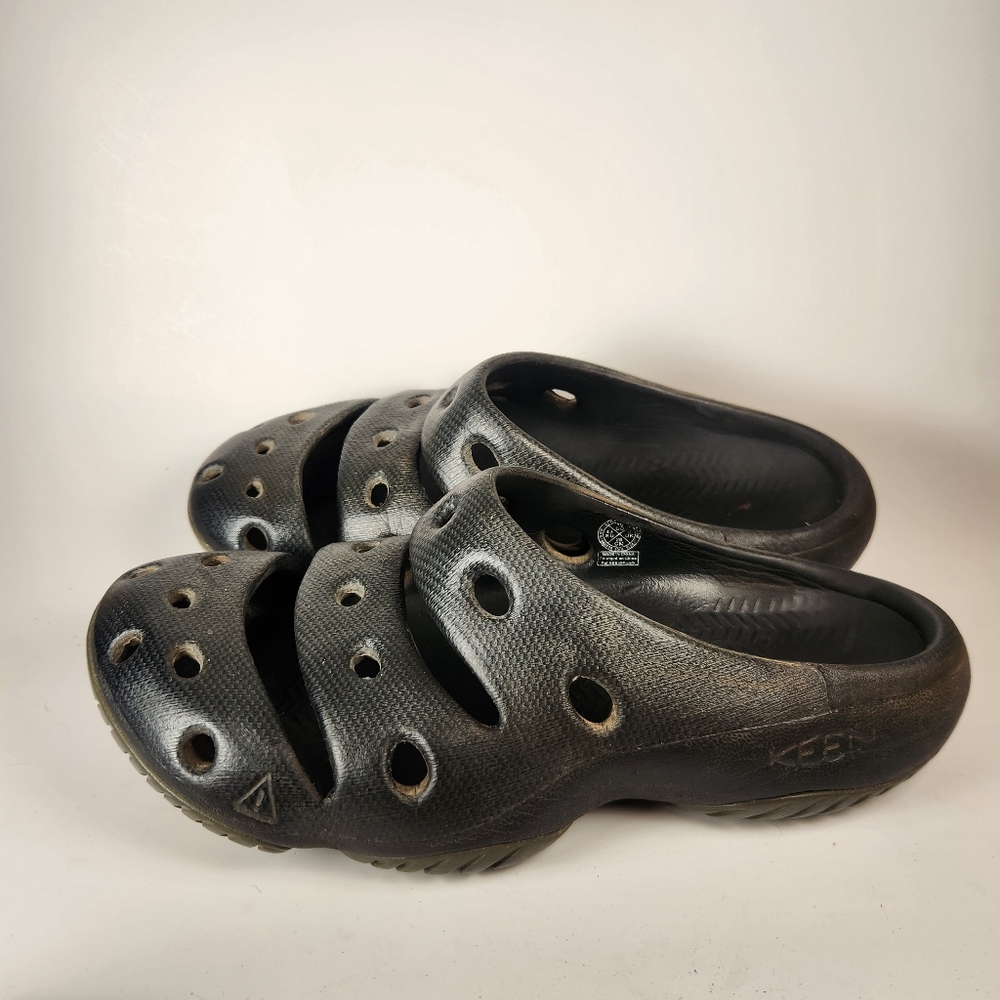 KEEN Men's Yogui Arts Clog Men's Size 10 Black Slip On Shoe - Picture 2 of 10